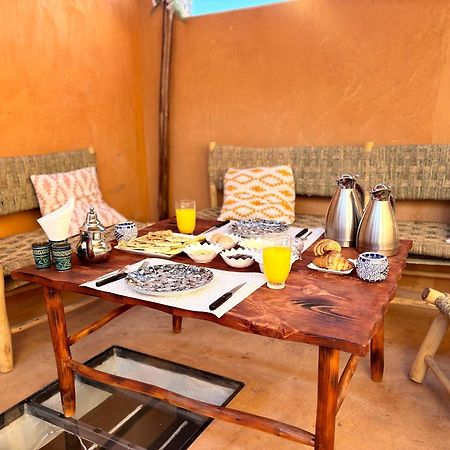 Apartamento Dar Kamilya Marrakesh Exterior foto